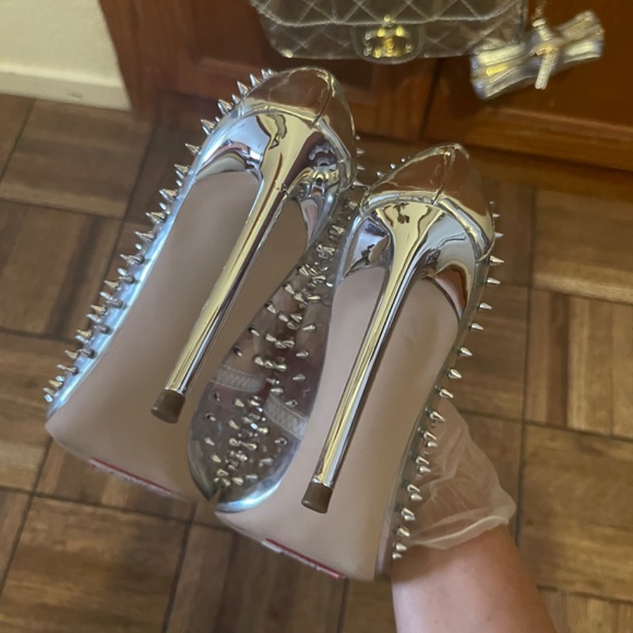 NEW- Steve Madden Clear / Silver Spiked Stiletto Pumps ***6.5 - Picture 12 of 15